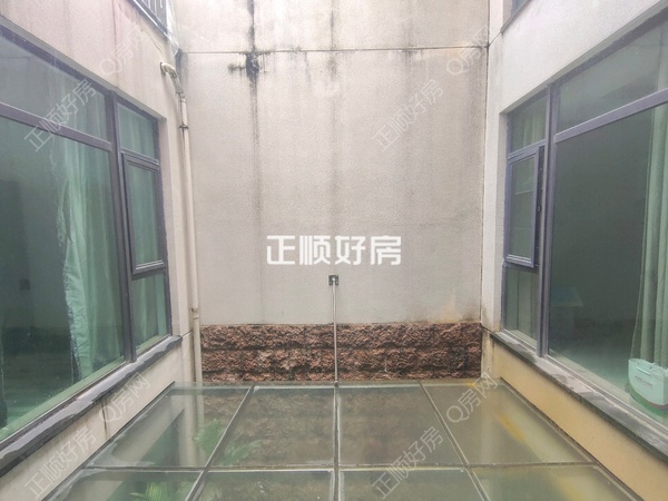 客厅