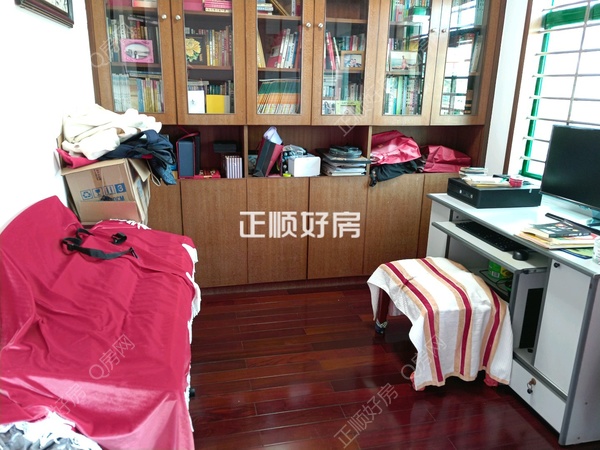 客厅