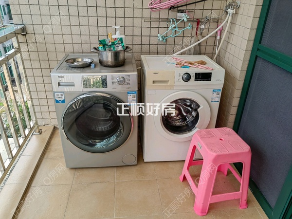 客厅