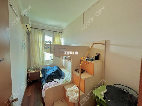 客厅