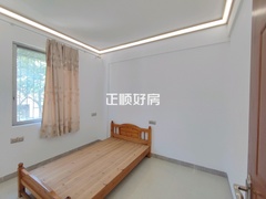 次卧