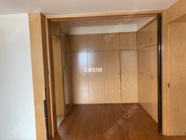 衣帽间