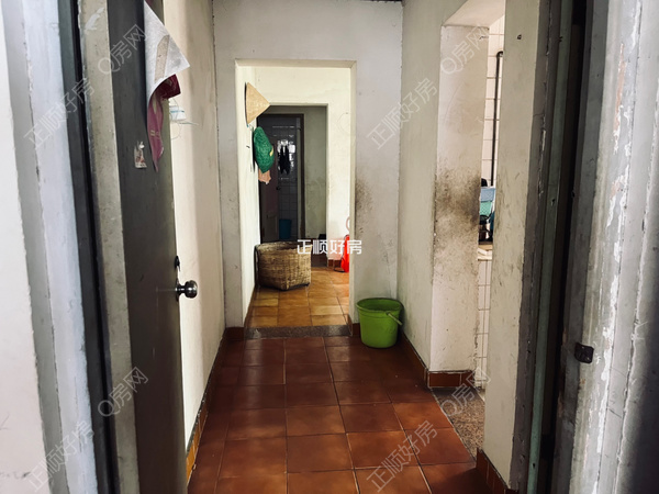 客厅