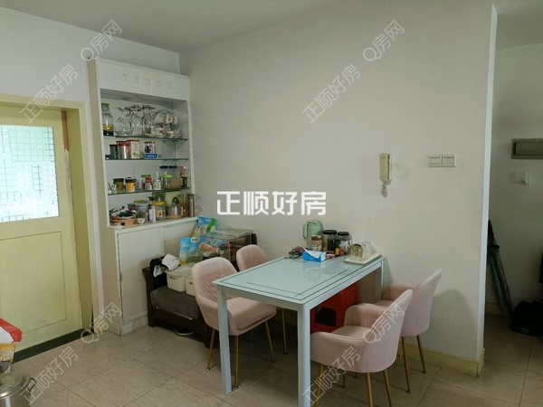 客厅
