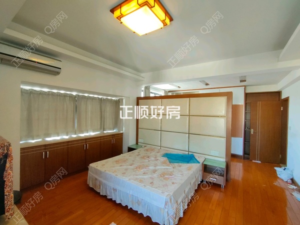 客厅