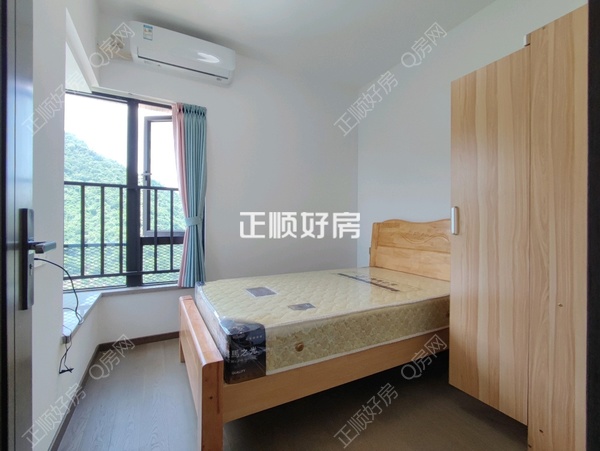 次卧