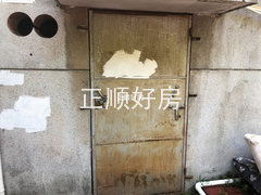 一楼杂物房
