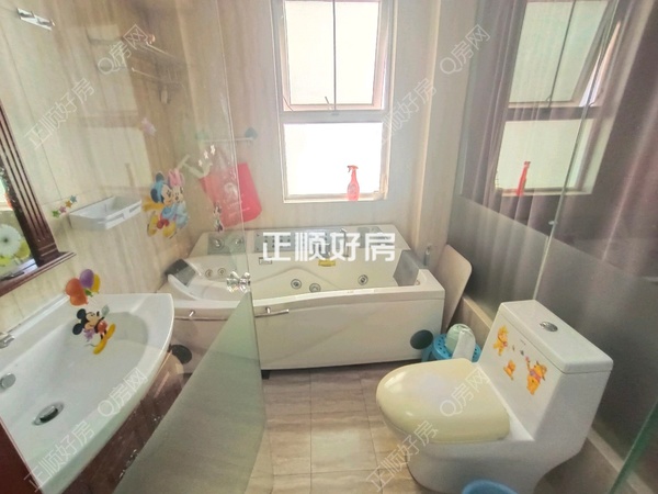 客厅