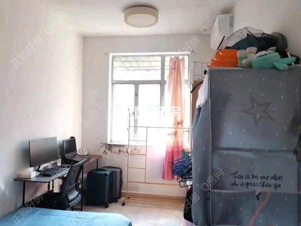 客厅