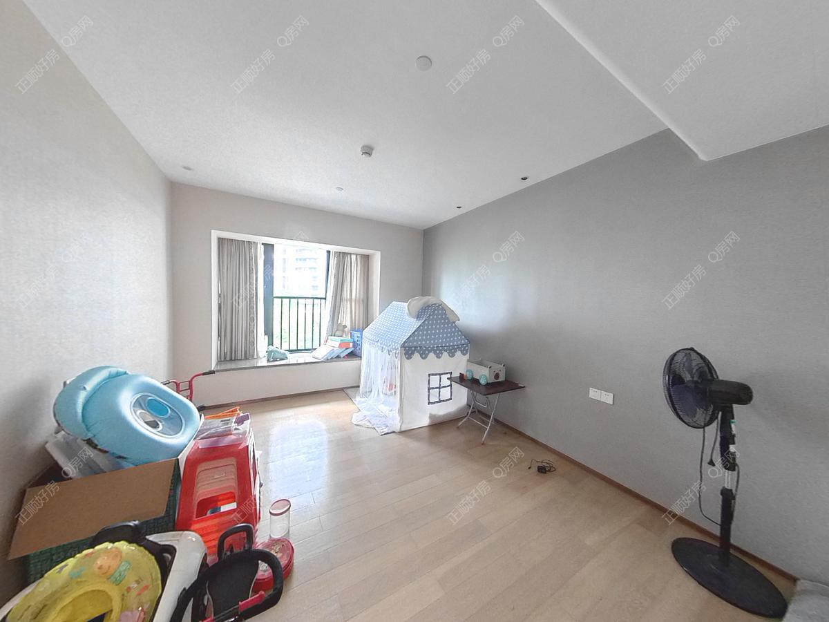 珠海中信红树湾四期卧室照片_中信红树湾南区 4房2厅2卫 精装 169.01平