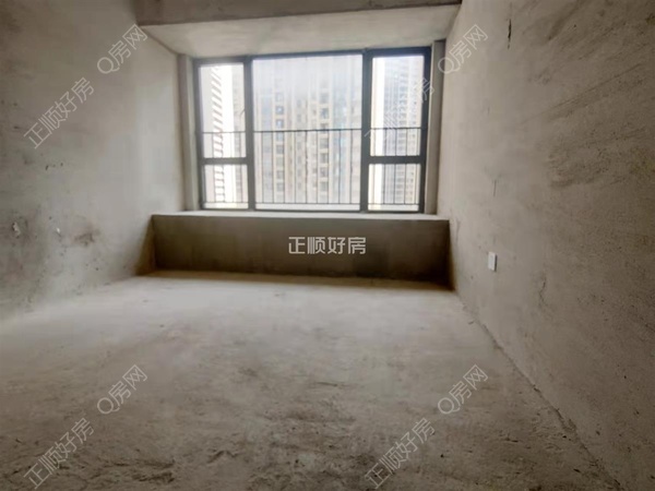 s12EDF1FA6C804F48972FC53D62A8DFC9.jpg
