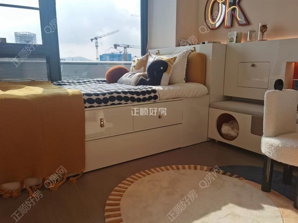 s3027EB5FCA4D4048BF00C8BA91884CBD.jpg