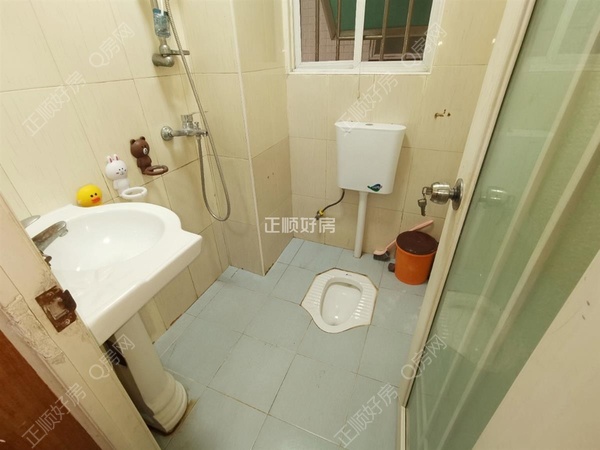 s4379EBCFDE8D41F58714846ADA8E07F5.jpg