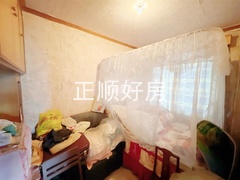 次卧