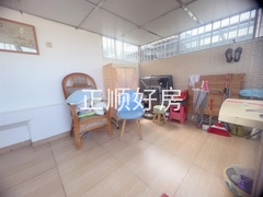 三楼储物间