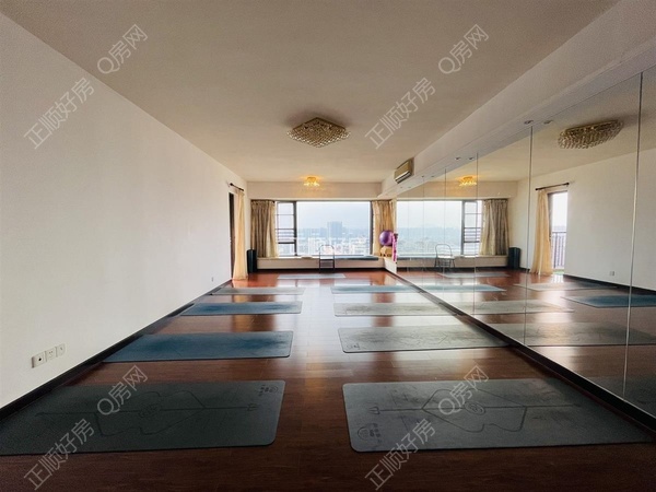 VR看房