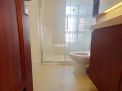 sB5527AF675B74BEF8791EA350706EE1A.jpg