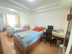 sB75BE8EB6DBF497F89A35CA2F3E55D39.jpg