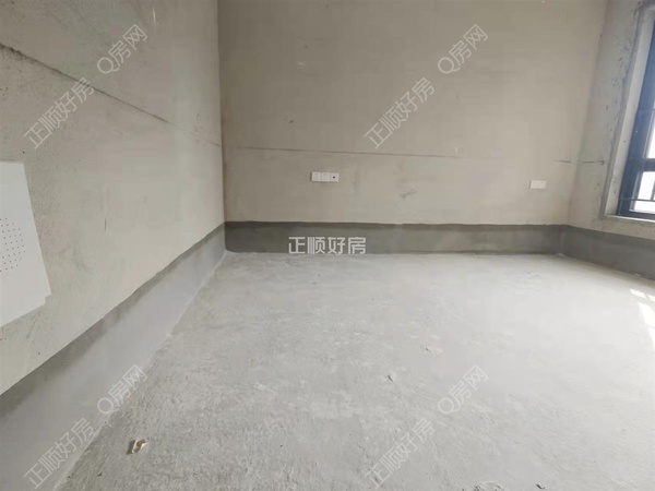 sBB90CBA91B1B43659C9C6449DC8F5C4E.jpg