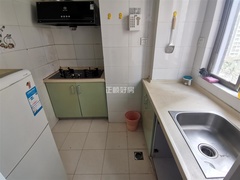 sC747FF1861E04366AACAA432A64D9266.jpg