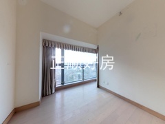 次卧