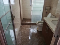 sFD95CE47FAA94DE1ACD4F17C2EC245E3.jpg