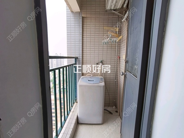 客厅