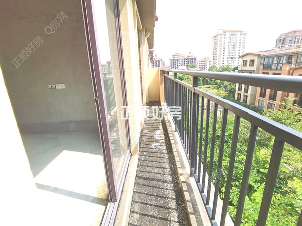客厅