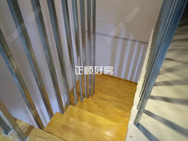 客厅