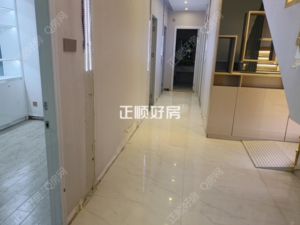 客厅