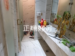 客厅