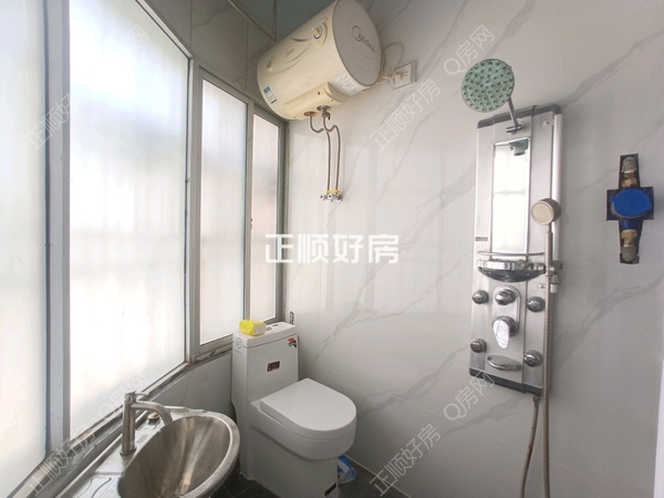 客厅