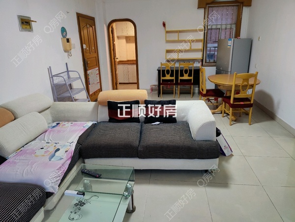 客厅