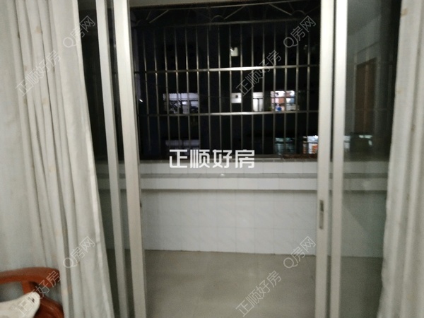 客厅