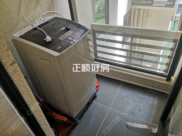 客厅