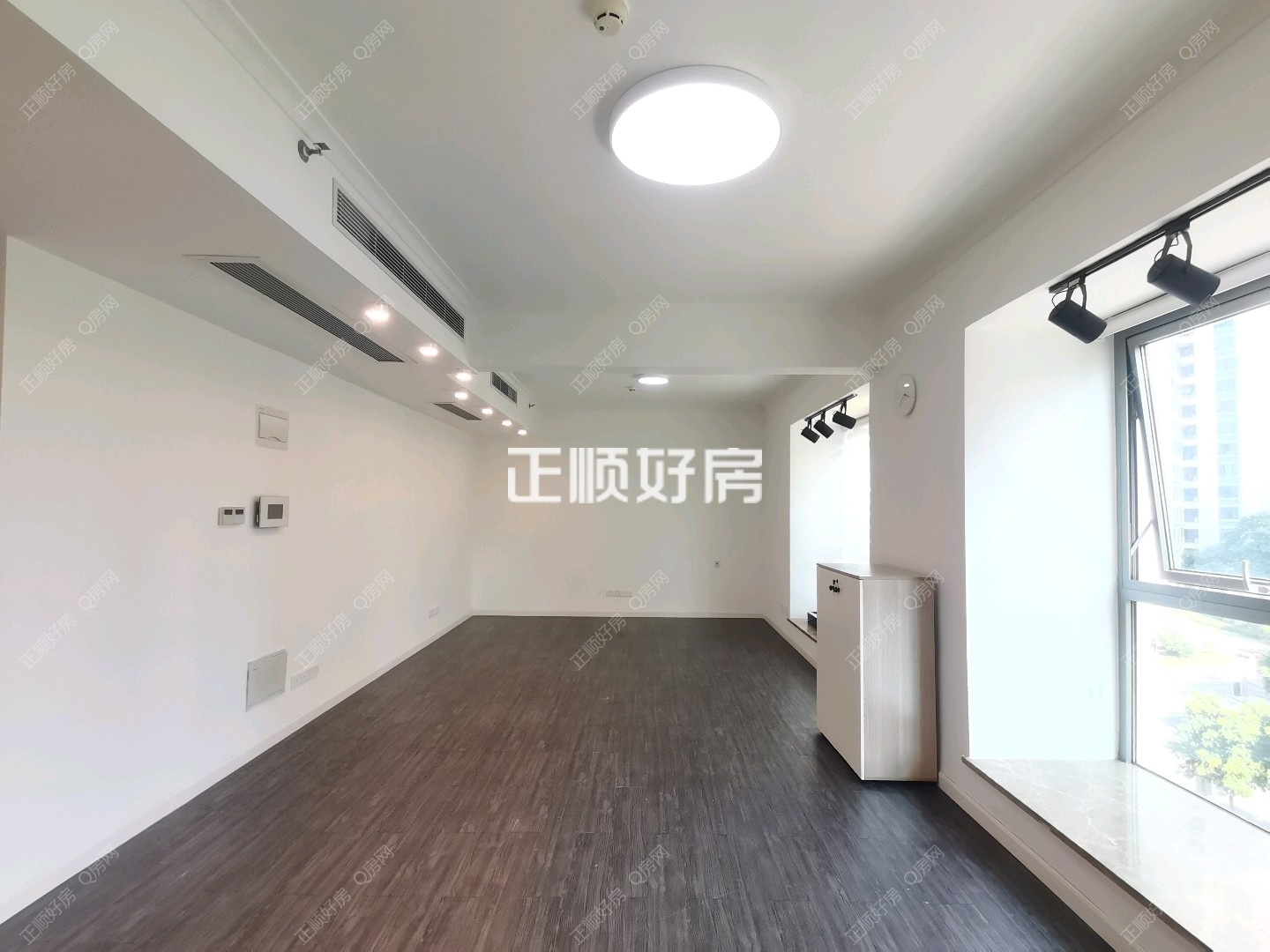 天朗海峰 2房1厅1卫 精装 78.11平