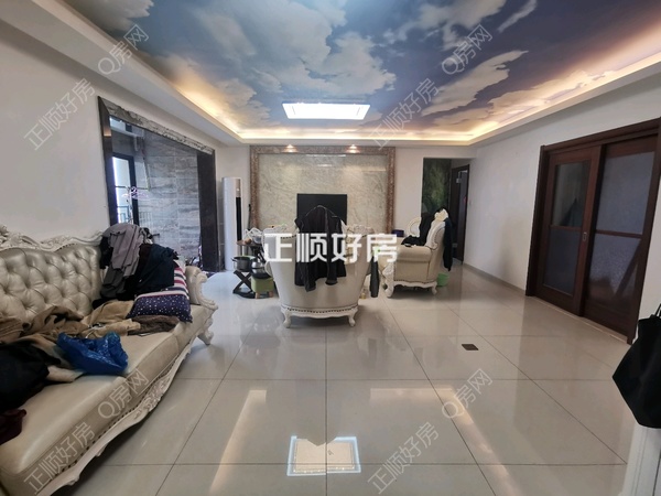 VR看房