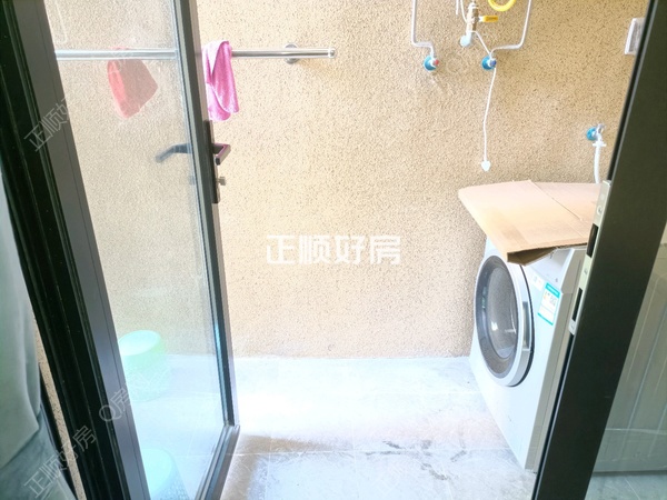 客厅