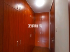 主卧