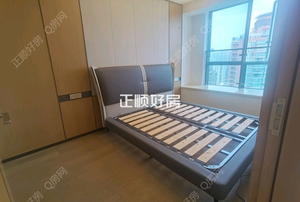 客厅