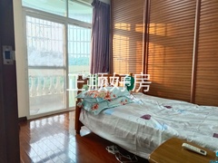 次卧