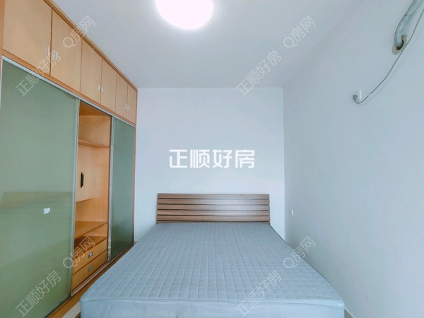 主卧