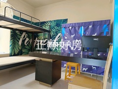 次卧