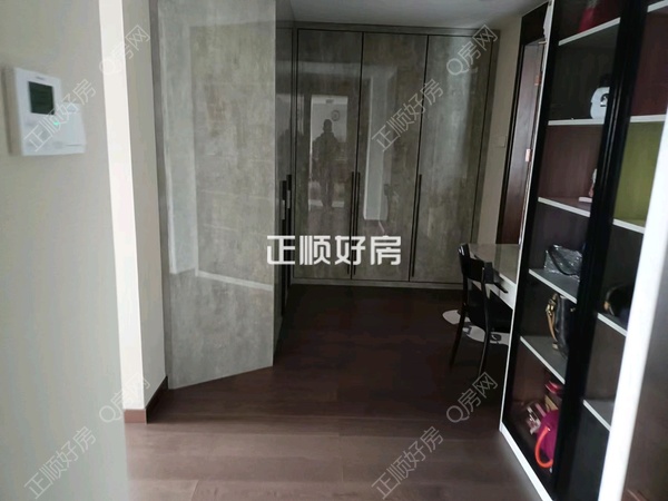 衣帽间