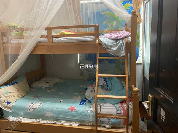 客厅