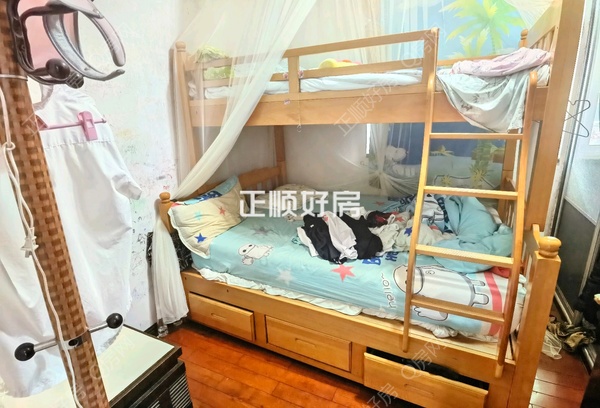 客厅