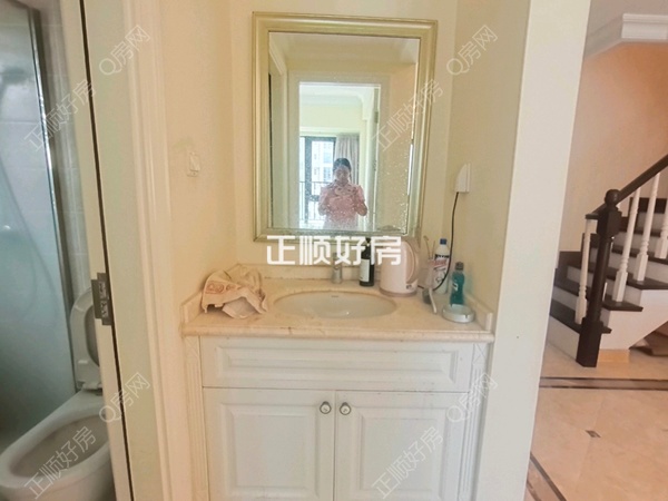 客厅
