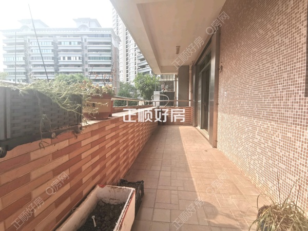 客厅