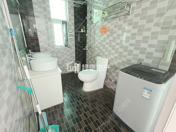 s10A38E97BEA948A49EC03774FCB251AA.jpg