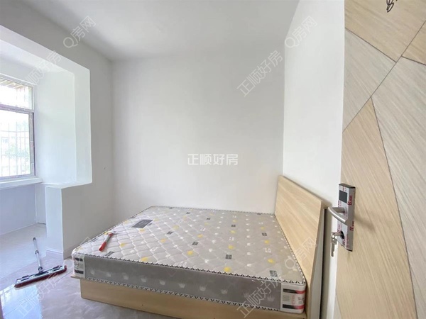 s2F97AE0F2EBD4E1A83383EE98BB2C9CA.jpg
